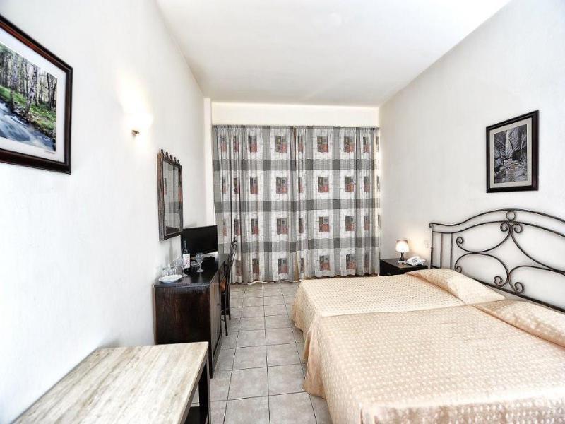Piere Anne Beach Hotel Ayia Napa Ngoại thất bức ảnh