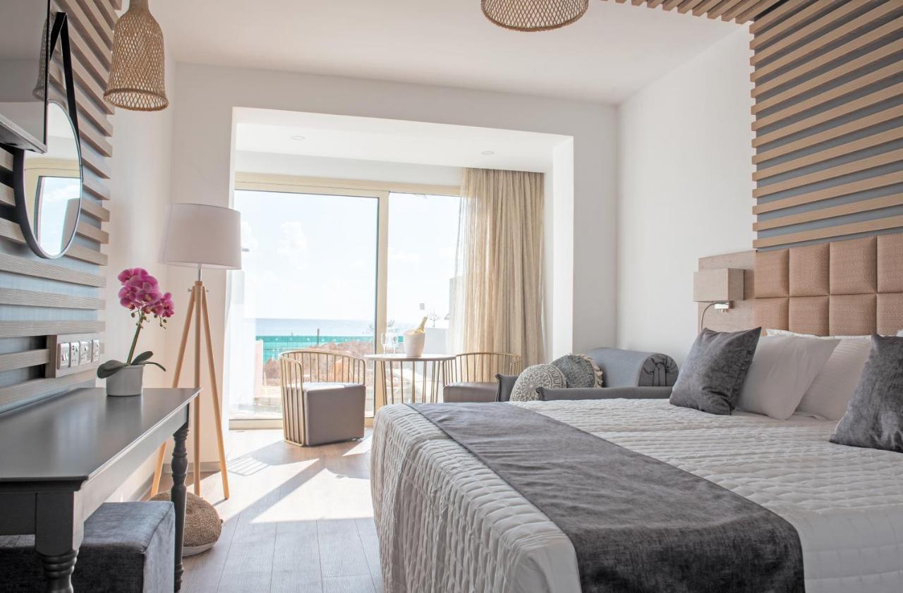 Piere Anne Beach Hotel Ayia Napa Ngoại thất bức ảnh