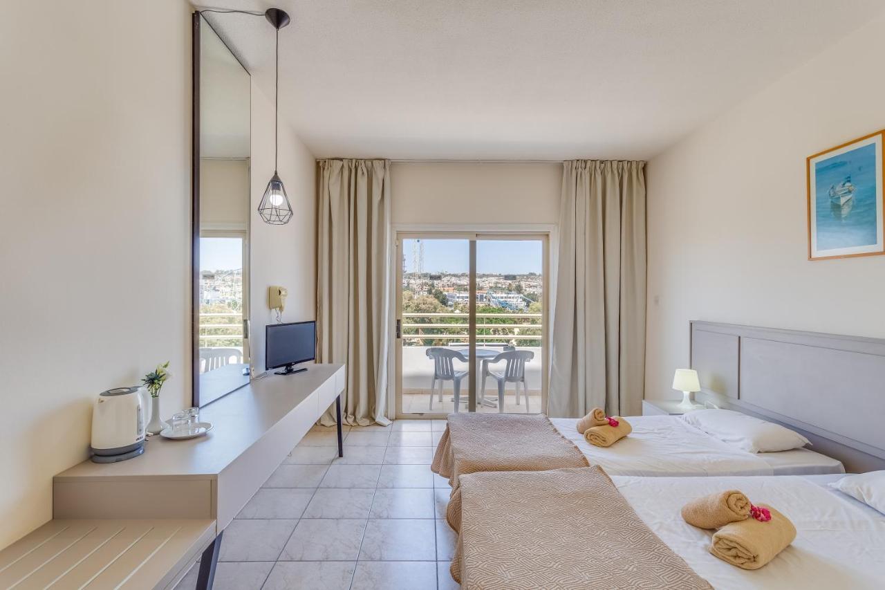 Piere Anne Beach Hotel Ayia Napa Ngoại thất bức ảnh