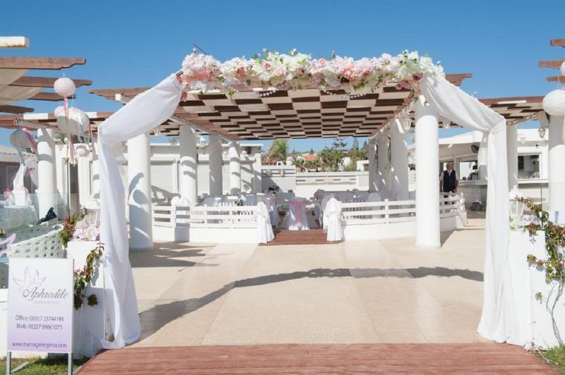 Piere Anne Beach Hotel Ayia Napa Ngoại thất bức ảnh